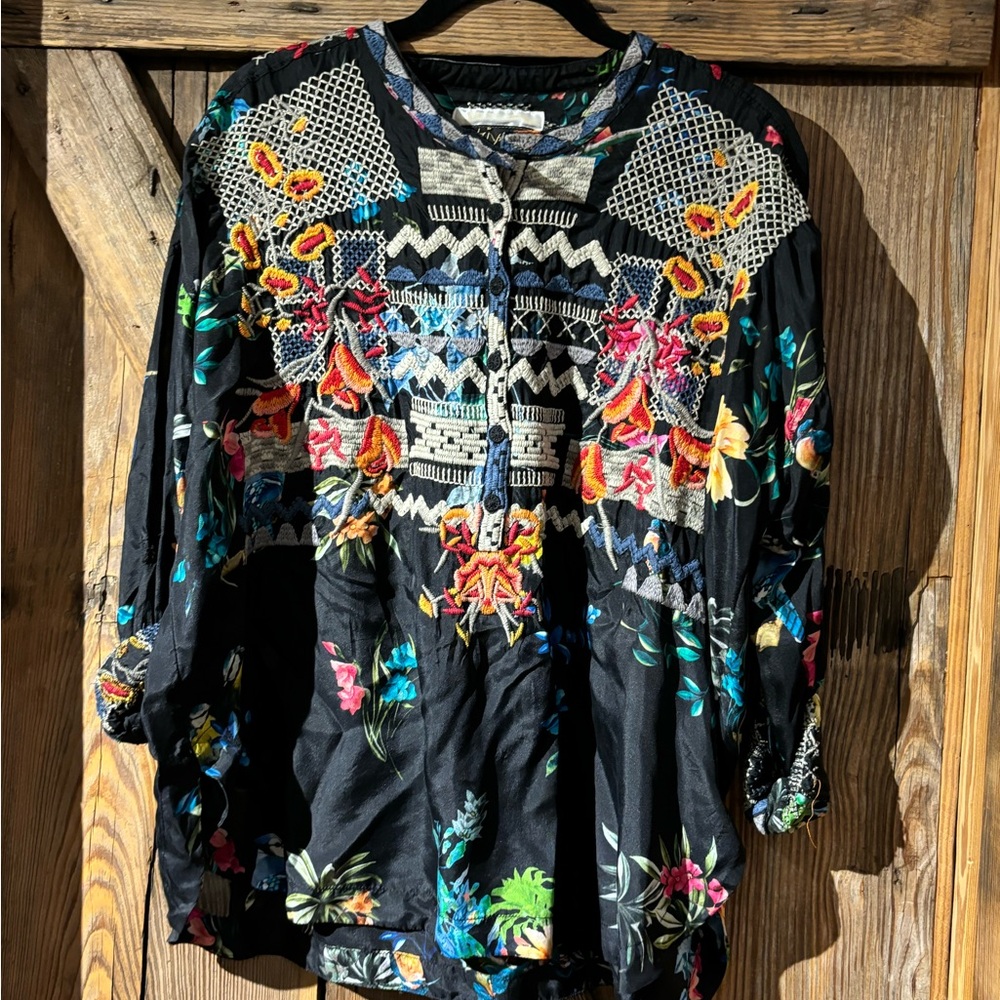 Johnny was long sleeve tunic